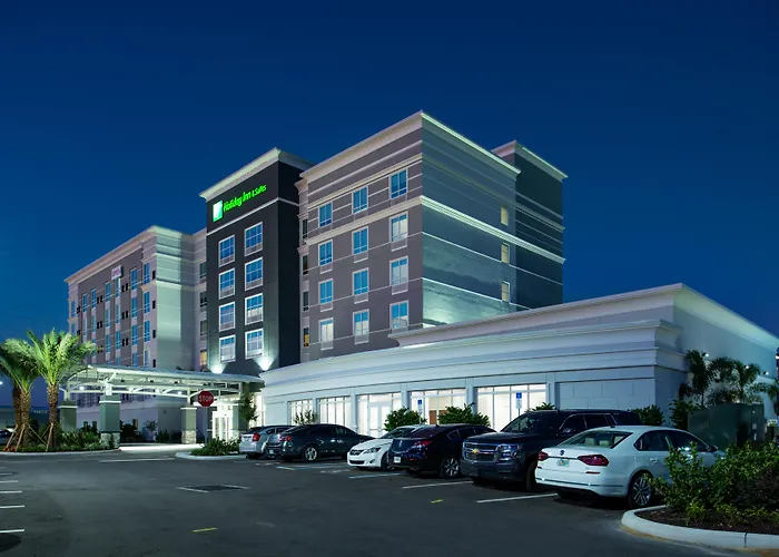 Holiday Inn & Suites Orlando - I-Drive - Theme Parks